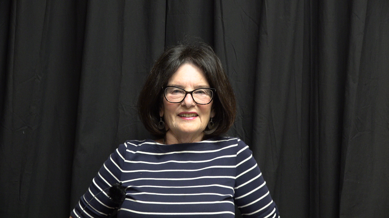 Anne Harvey headshot